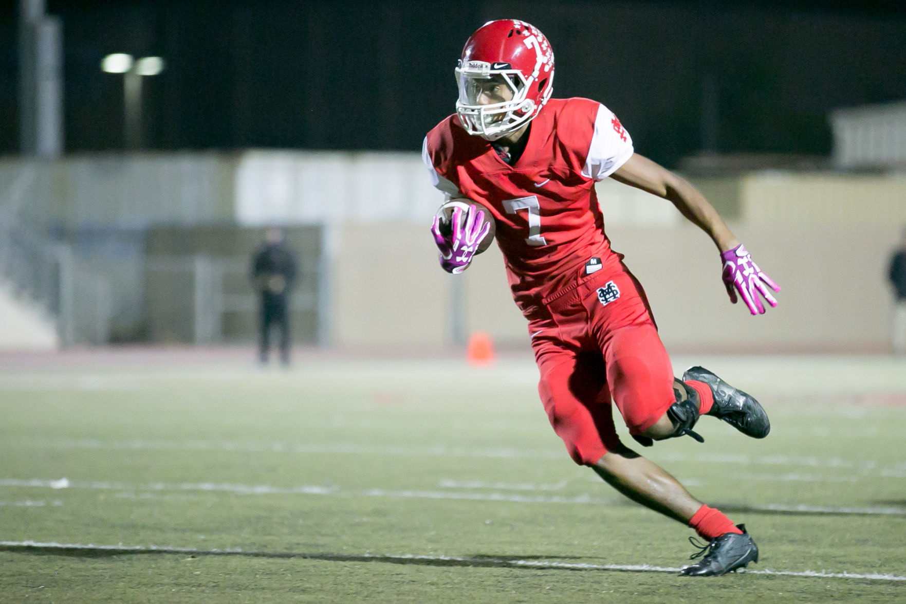 111017 Santa Maria Carpinteria Football 004.jpg